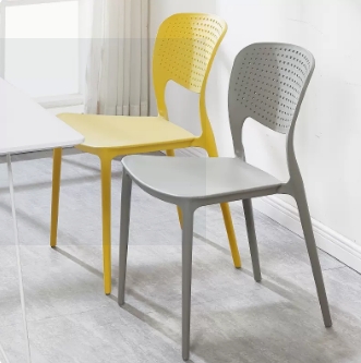 现代简约户外塑料靠背椅子家用餐椅成人创意时尚休闲椅咖啡厅桌椅